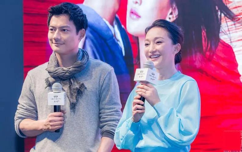 回顾周迅的母亲陈以琴心疼女儿情感沧桑现又为她的新恋情担忧