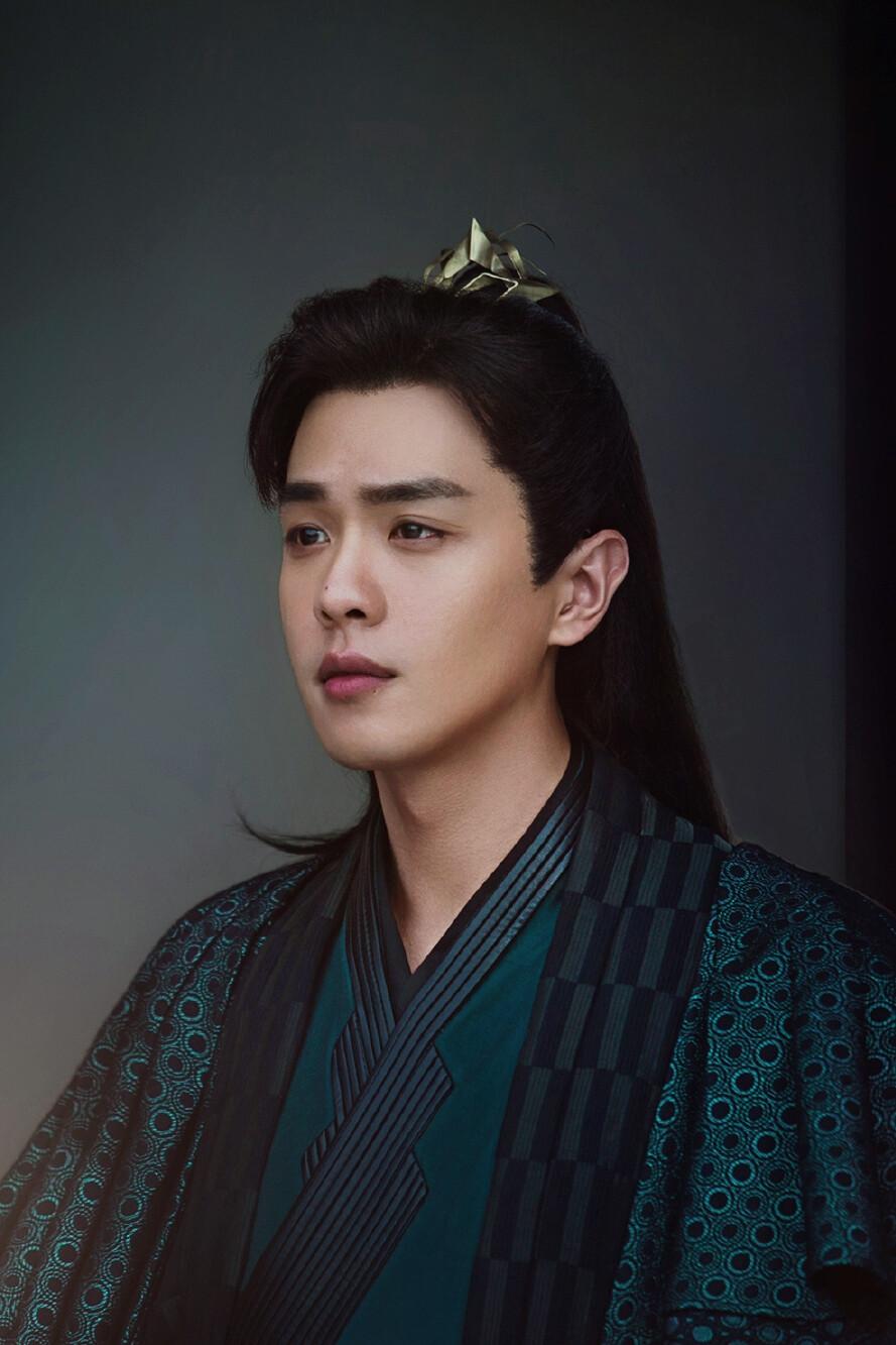 第四位—张若昀