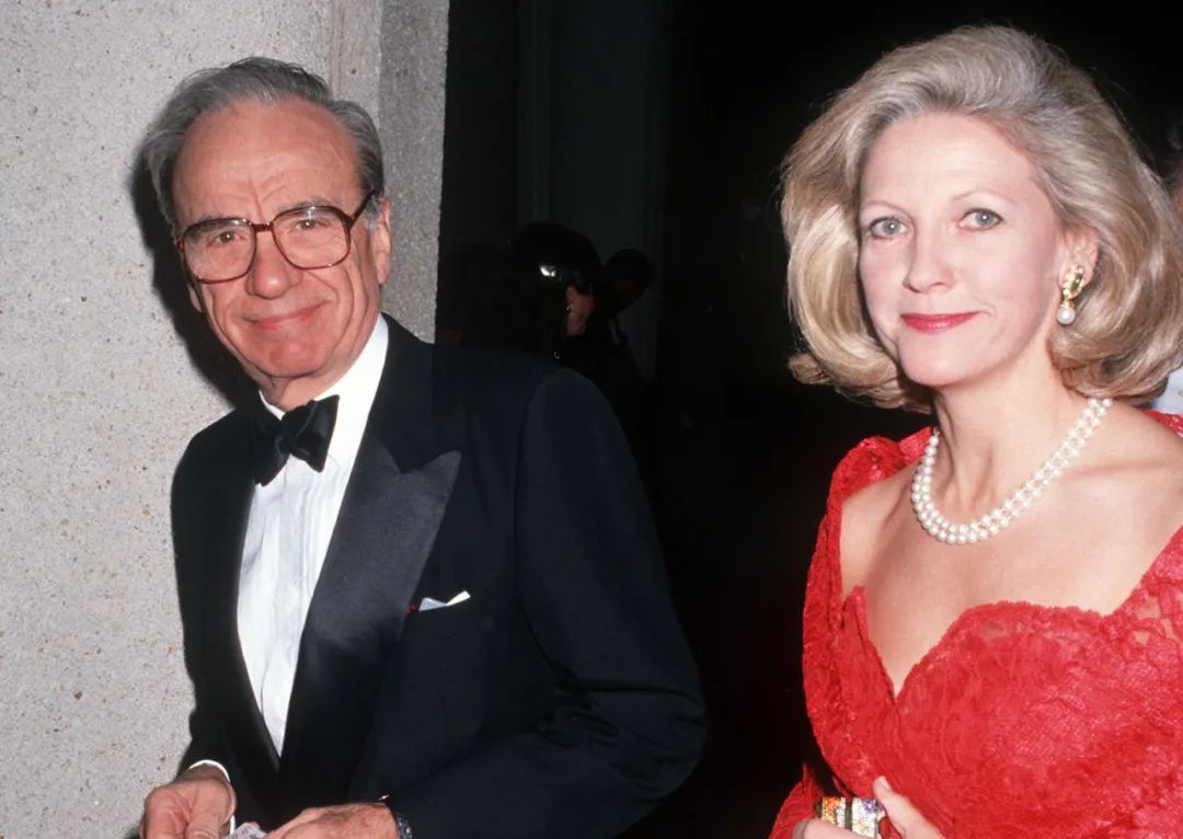 92岁亿万富翁默多克迎来人生第六春,爱情不设限,岁月只增情!