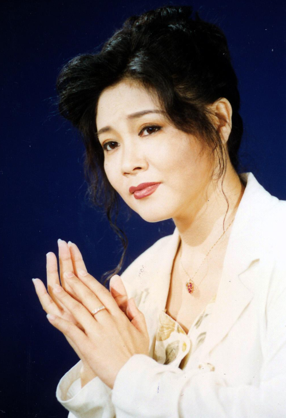 回顾苏红父母和丈夫相继去世拒绝改嫁晚年丧子的公婆老有所依