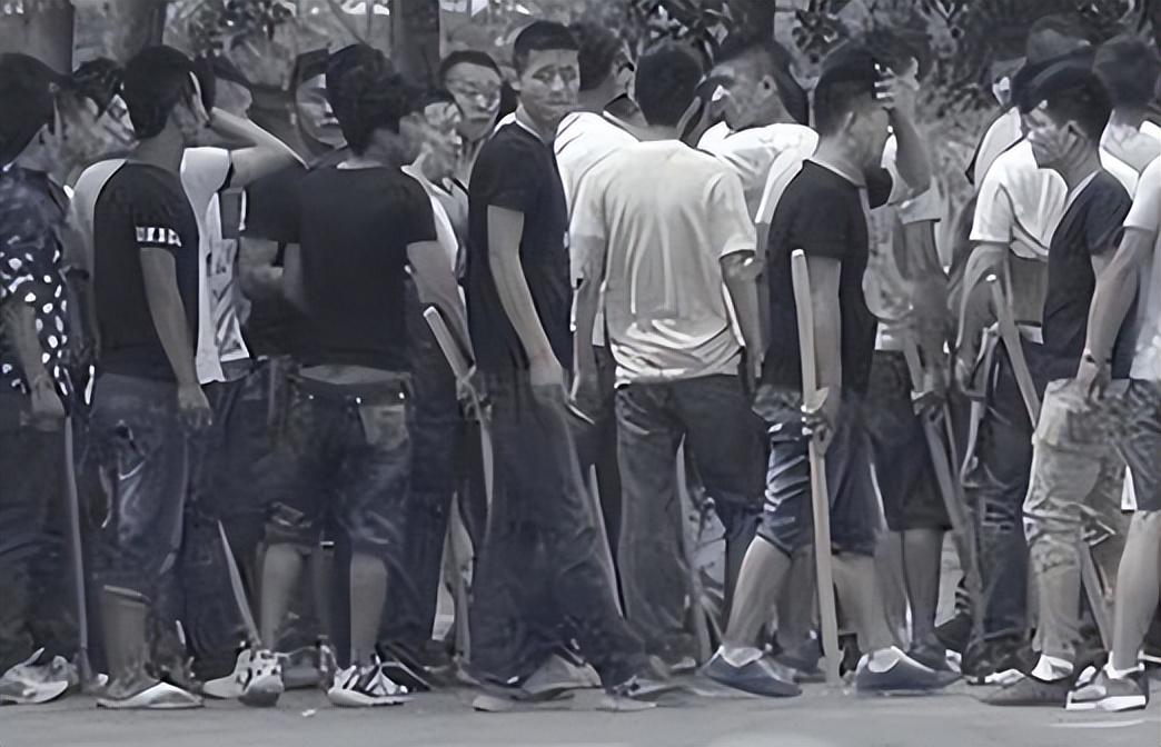 18年天津抓获的黑老大"四哥":一生混黑道,无期出狱又成黑老大