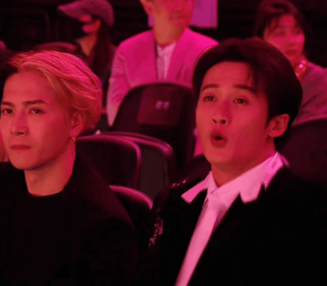 澳门这夜,站"于和伟"旁边的杨紫,让所有人见识了她的名气