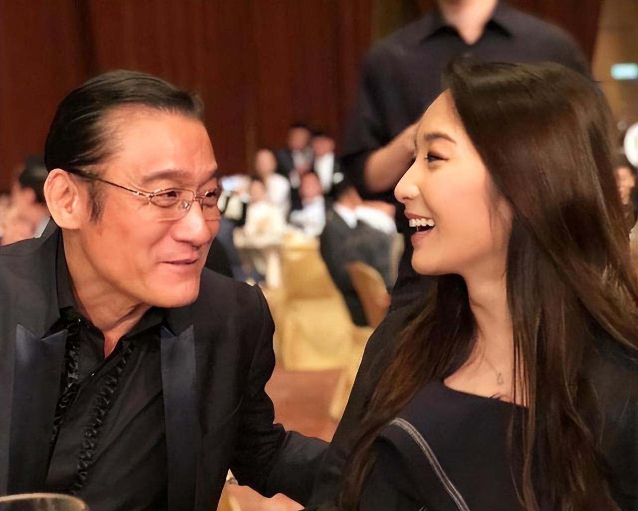 回顾演员梁家辉我这辈子最正确的决定就是娶了一个平凡的妻子