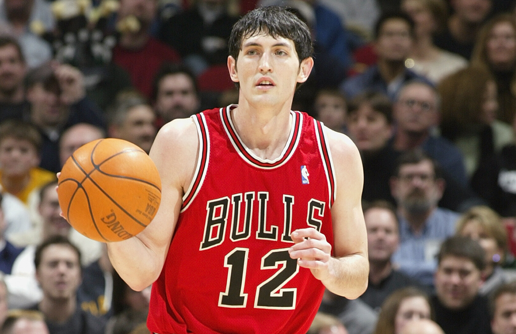 03年他场均20 6分,为啥拿不到最佳新秀