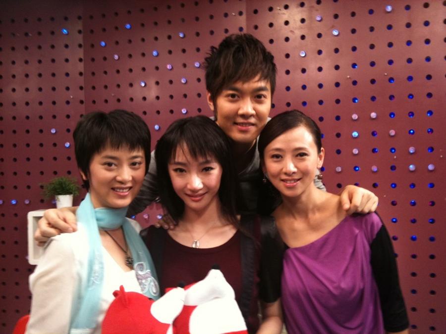 回顾谢润曾经北影四朵金花为家庭放弃事业相夫教子也很快乐