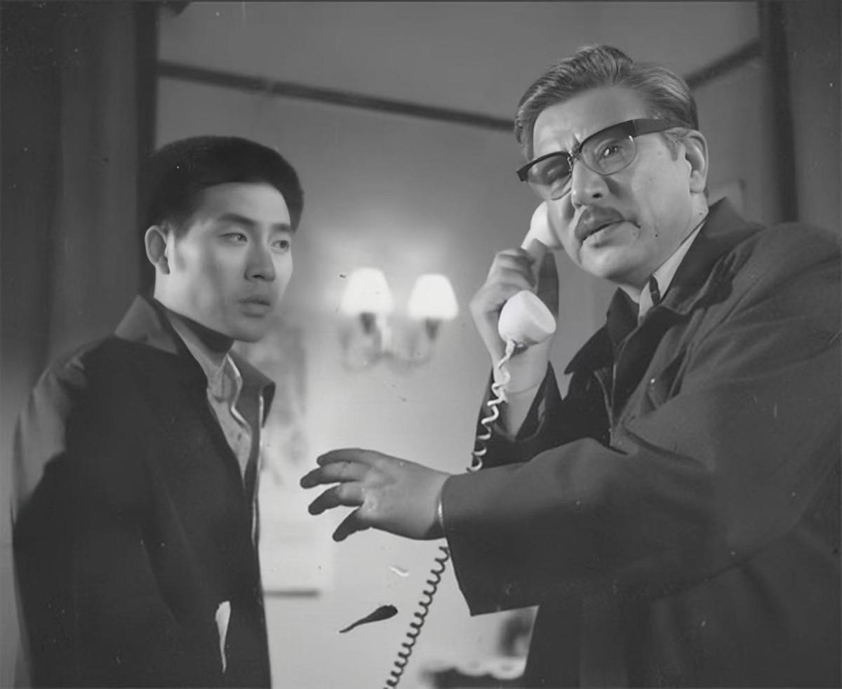 回顾艺术家李默然60年婚姻催人泪下老伴离世后他追随她而去