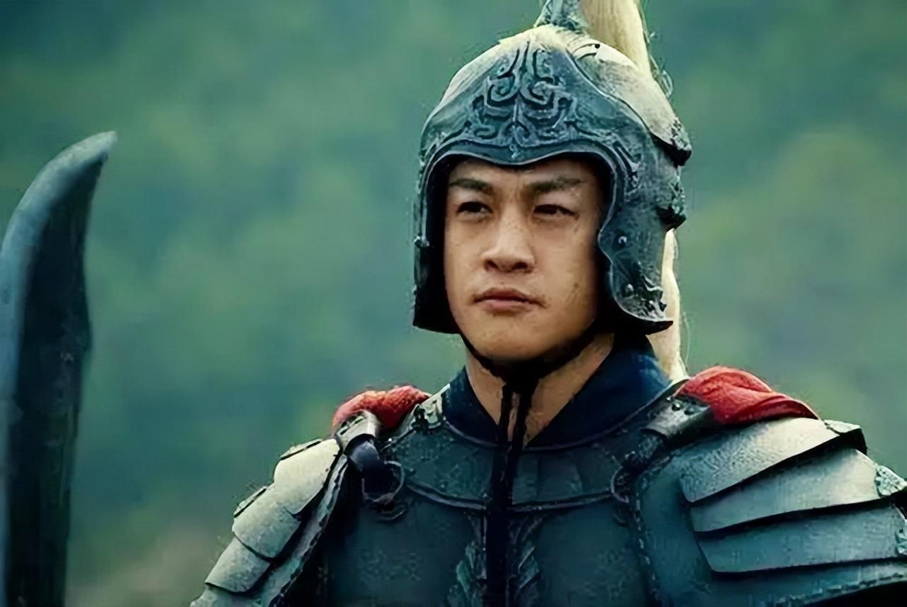 秦朗父亲被张飞斩杀母亲被曹操霸占长大后成为一代名将