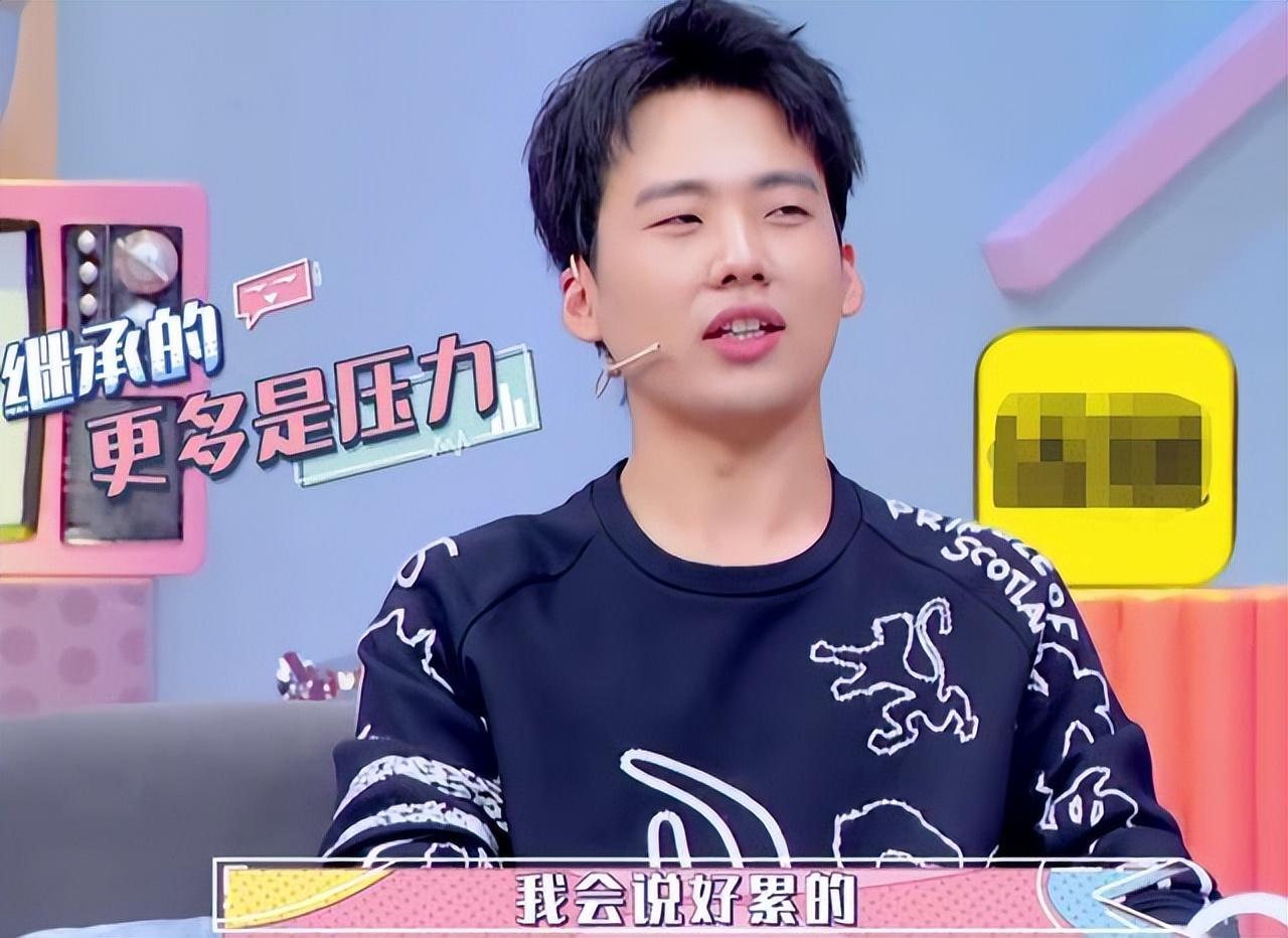 郭麒麟亲妈长这样抛弃郭4岁郭麒麟远赴国外结局却很狗血