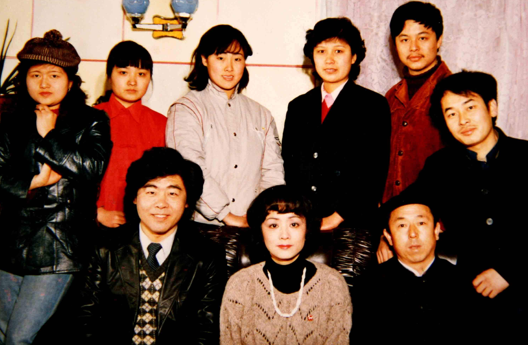 回顾谢莉斯与王洁实走红50岁患脑梗神奇自愈67岁女儿去世