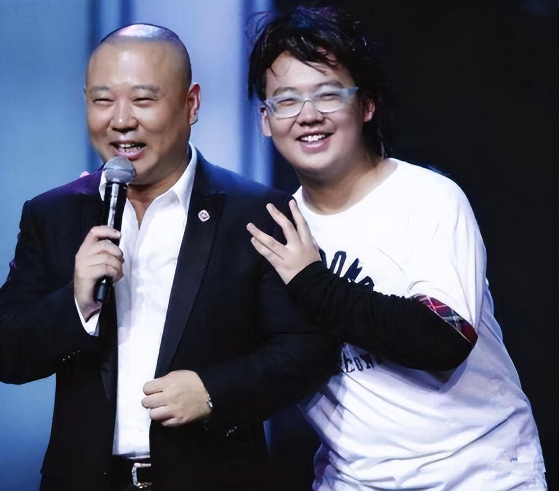 郭麒麟亲妈长这样抛弃郭4岁郭麒麟远赴国外结局却很狗血