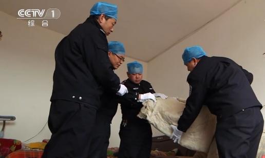 早上9点的时候,警方接到报案,在陕西省宜君县高庙村发生了一起凶杀案