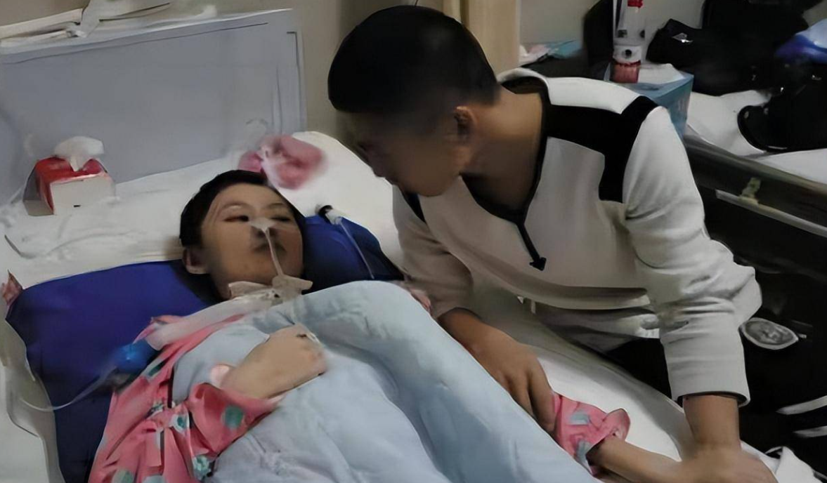 此情此情彻底感动了林树清夫妇,也让二老放心的回到了家中.