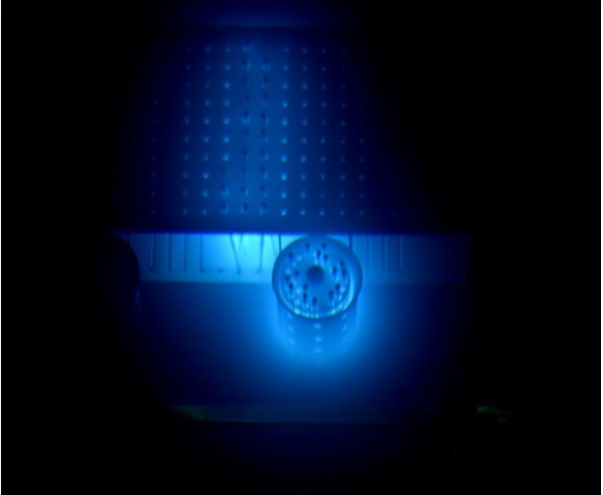 1992年山西工人捡到一发光金属事后父子三人相继死亡怎么回事