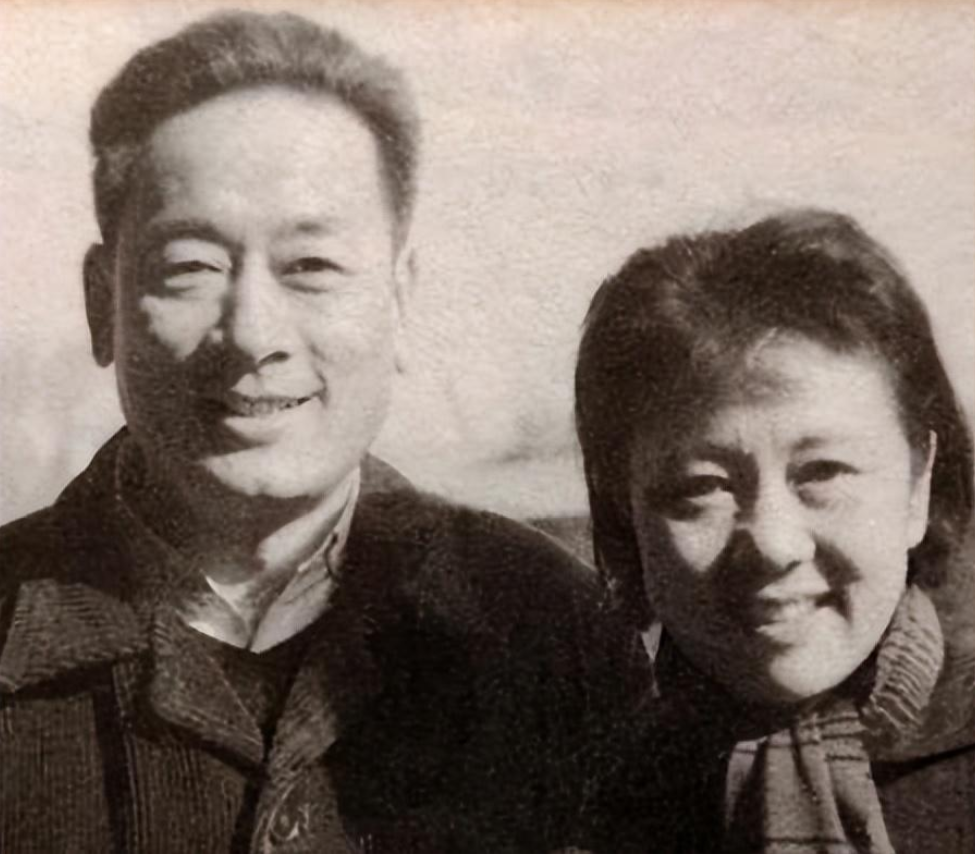 回顾一代男神庞学勤一句承诺照顾精神病妻子一生不离不弃