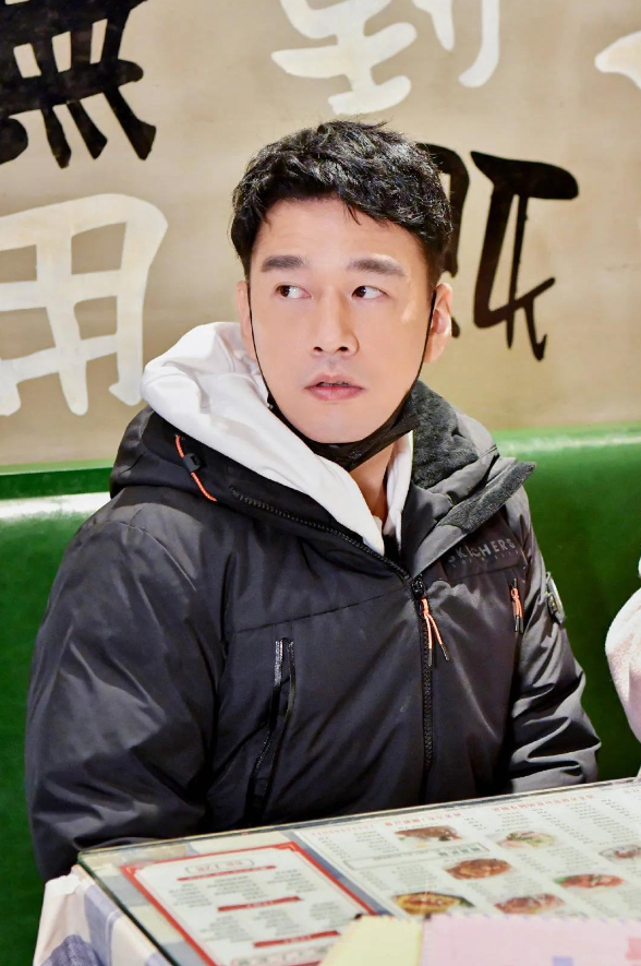 回顾王耀庆靠演技演活霸总娶小学同学郭晏青21年宠妻如宝