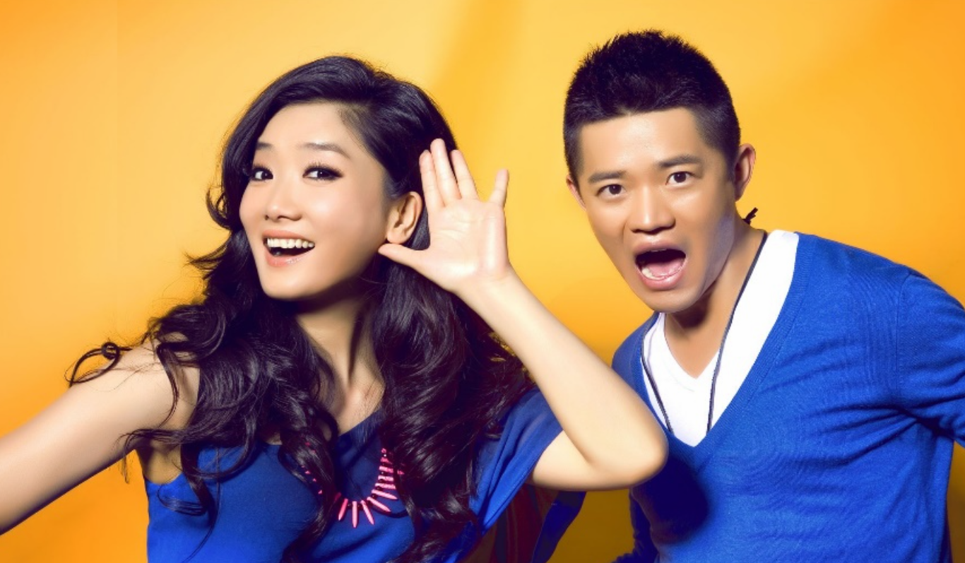 回顾凤凰传奇出道至今坚持五五分账人间清醒打了多少组合的脸