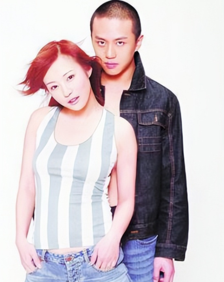 回顾李光洁踏着郝蕾上位负过殷桃后竟为小10岁的她收心