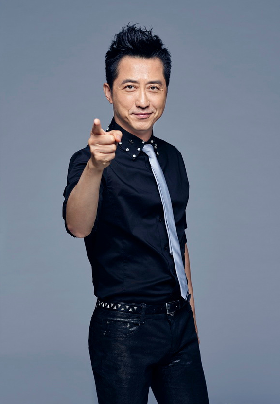 回顾庾澄庆儿子是歌手如今62岁的我不敢老去还要照顾老母亲