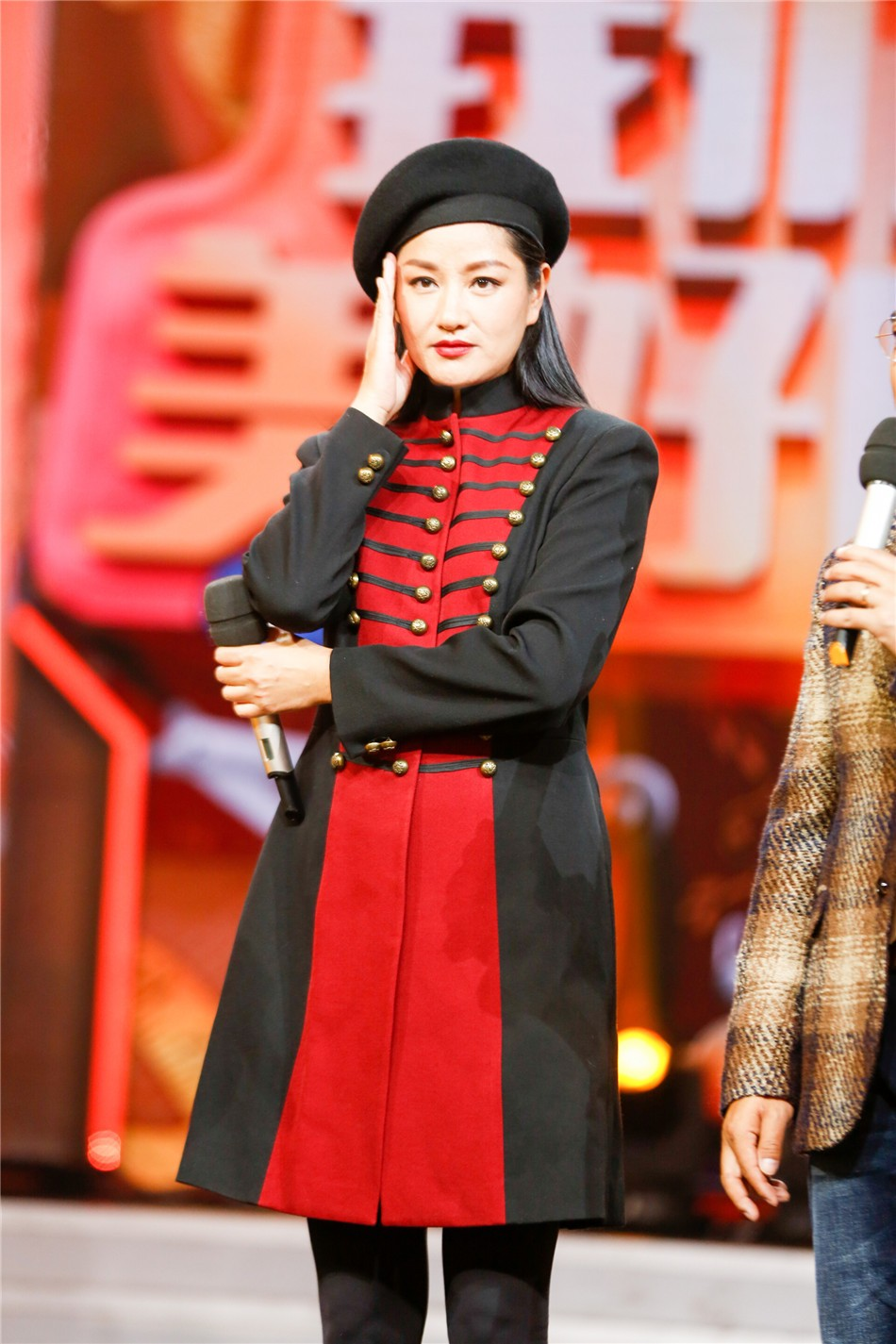 回顾瞿颖的母亲丁家珍女儿52岁仍未婚单身让她纠结心痛