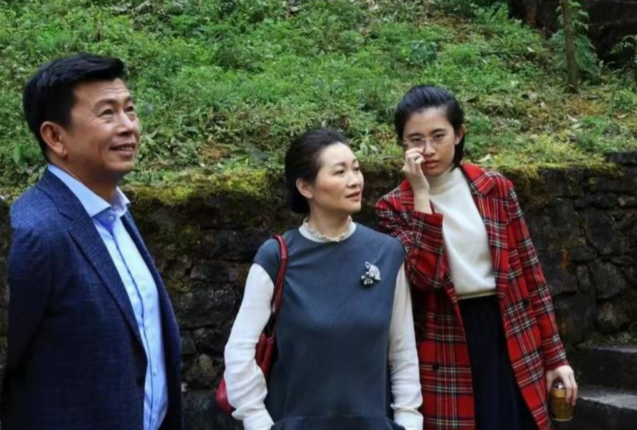 拍摄的电视剧,角色类型都是多变而丰富的,也与著名导演刘家成,郭靖宇