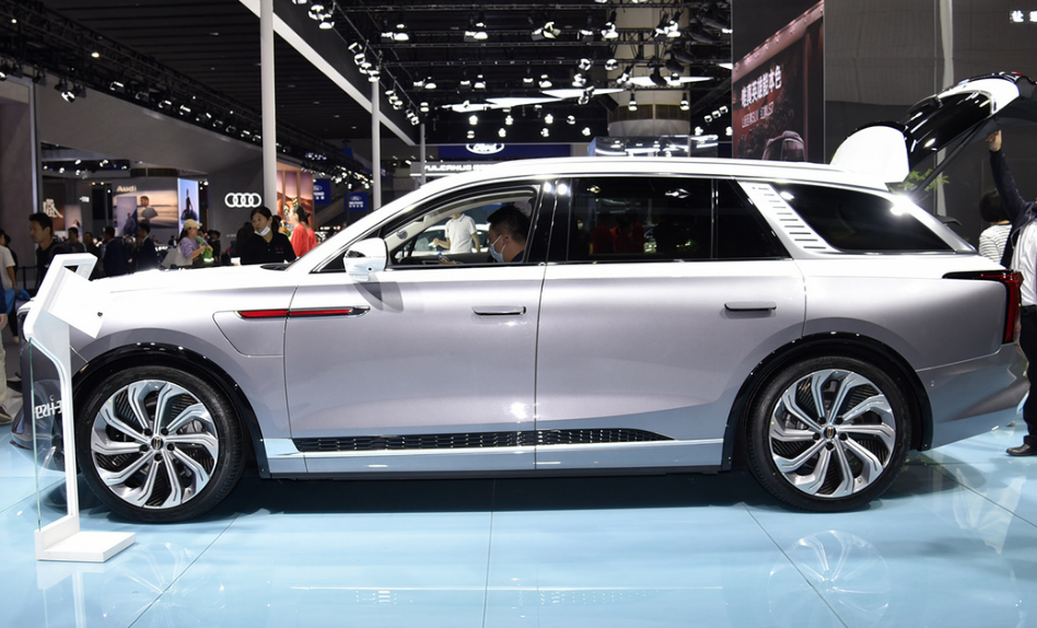 98万起,新款红旗e-hs9上市后,还有机会打个翻身仗么?