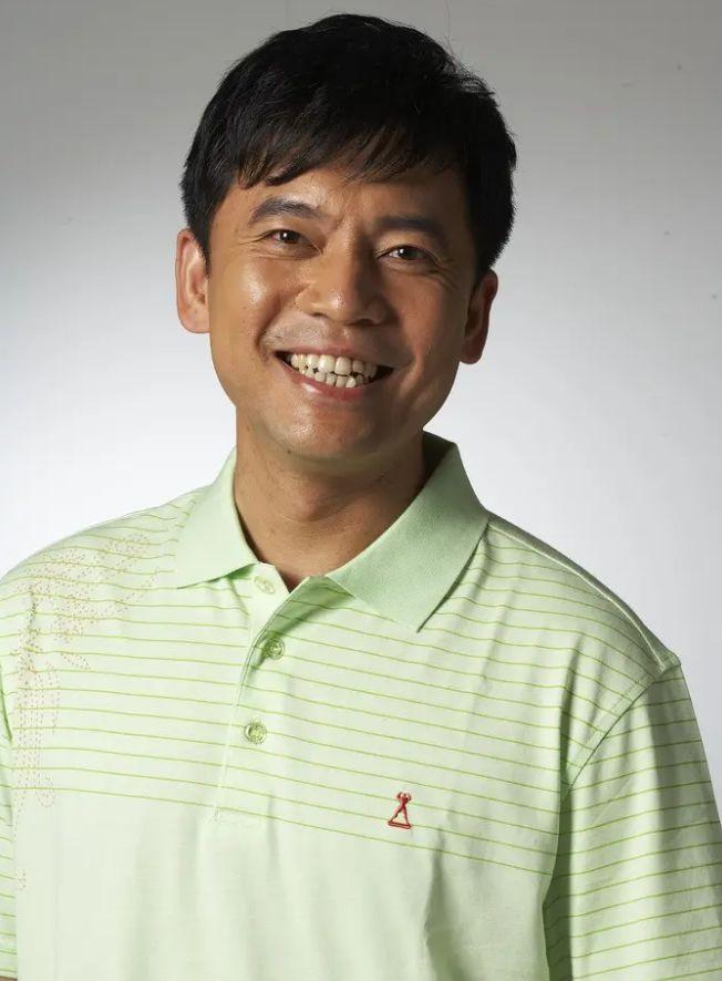 回顾演员何政军我这辈子最正确的决定就是娶了一个平凡的妻子