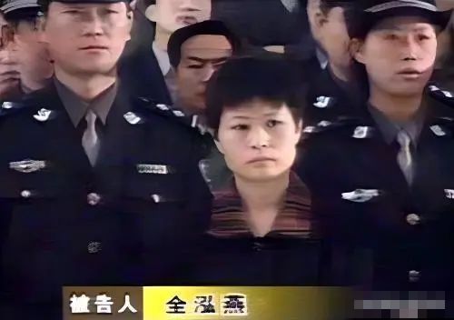 电影《除暴》真实原型更为血腥暴力:2000年张君团伙抢劫案第四集