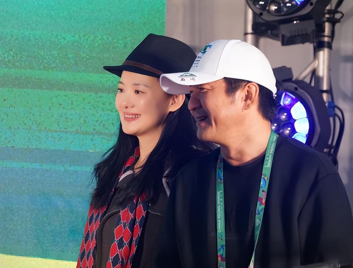 先后参演了《浪迹天涯》,《曼谷雨季》,《前世今生》等影视作品.