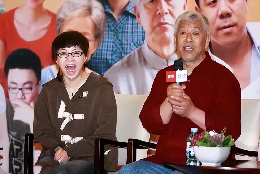 回顾演员张洪杰事业和婚姻都很坎坷退休后给儿子女儿买房