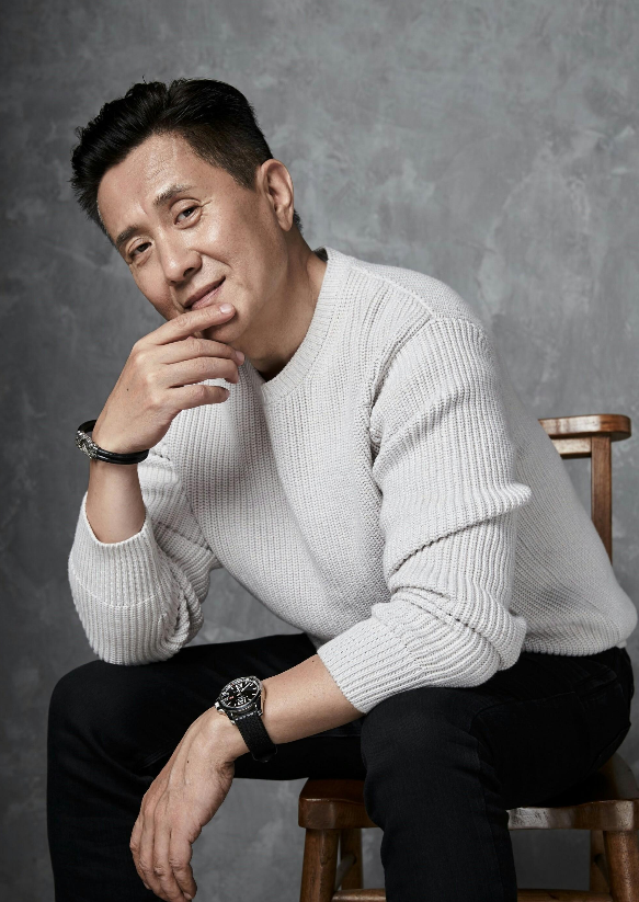 回顾张志坚与初恋妻子双向奔赴30多年62岁再翻红今幸福美满