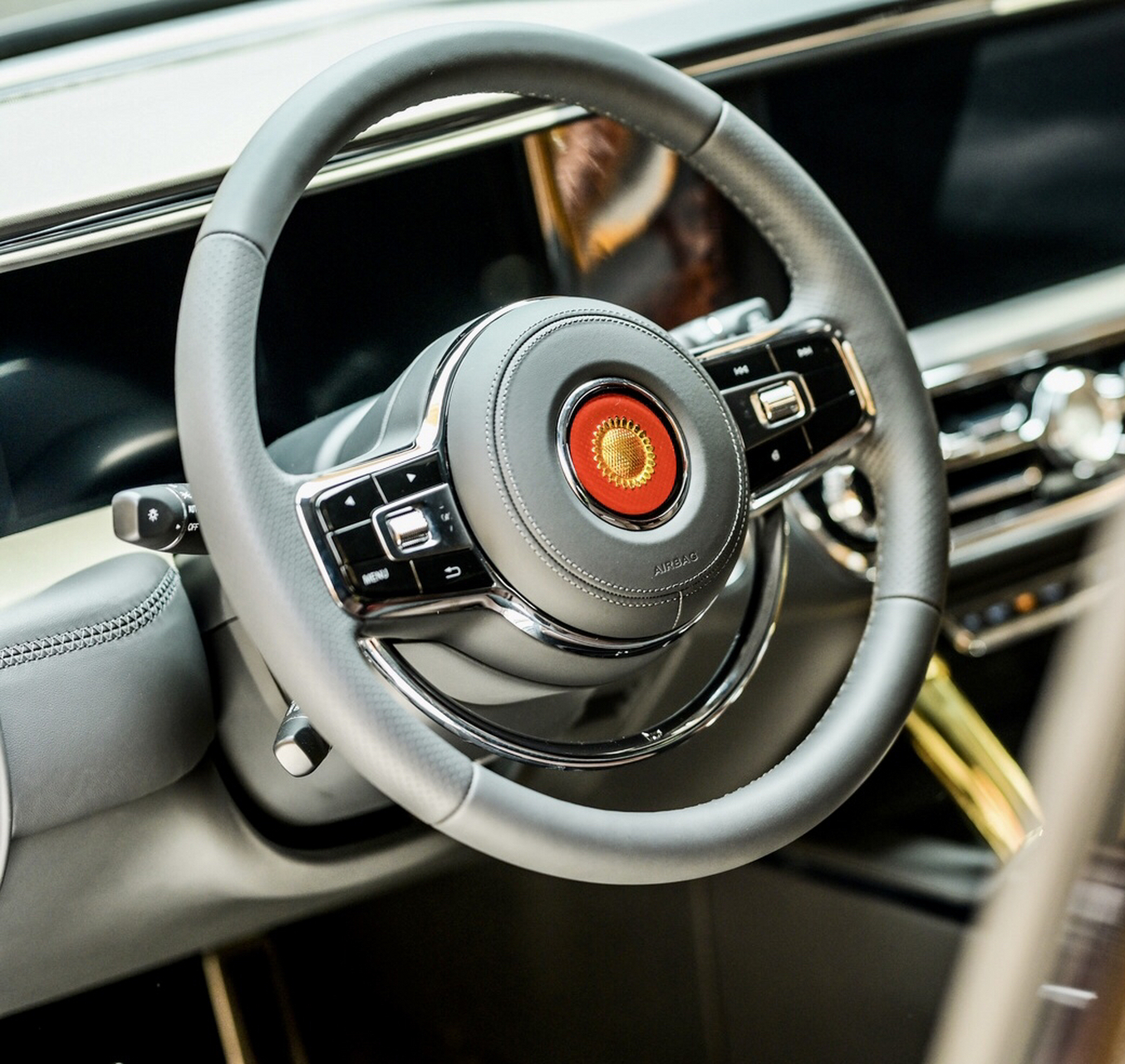 国内最豪,最拉风的suv——红旗ehs9