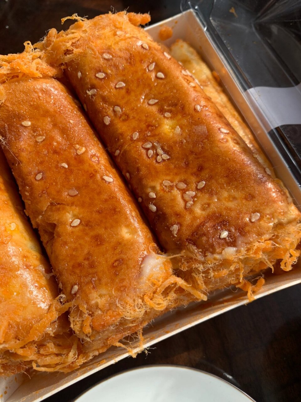 06啊,这种老式肉松卷真的好难买到了啊!