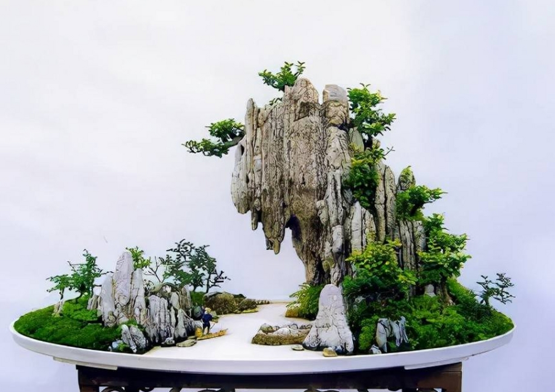 点击头像看直播# #奇石摆件#在做山石盆景之前,要把承托山石盆景的