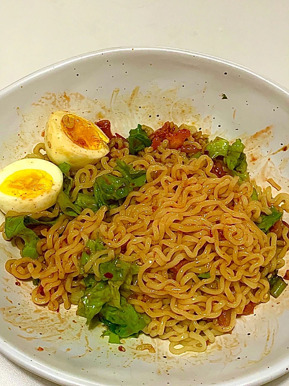 成功解锁泡面新吃法,韩式泡菜拌面巨香~