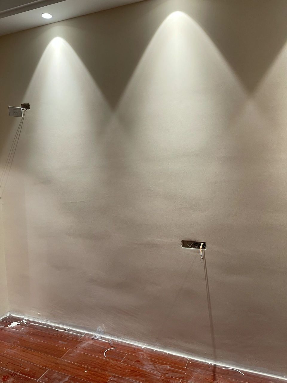 洗墙灯下的"惊喜"91  每次装修都是一次冒险之旅,这不,最近我入手了