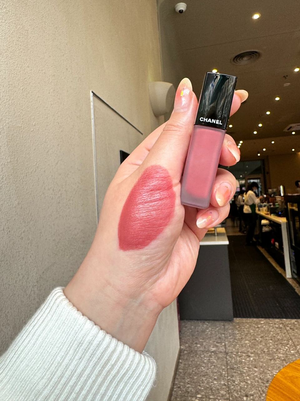 杏色唇膏的简单介绍