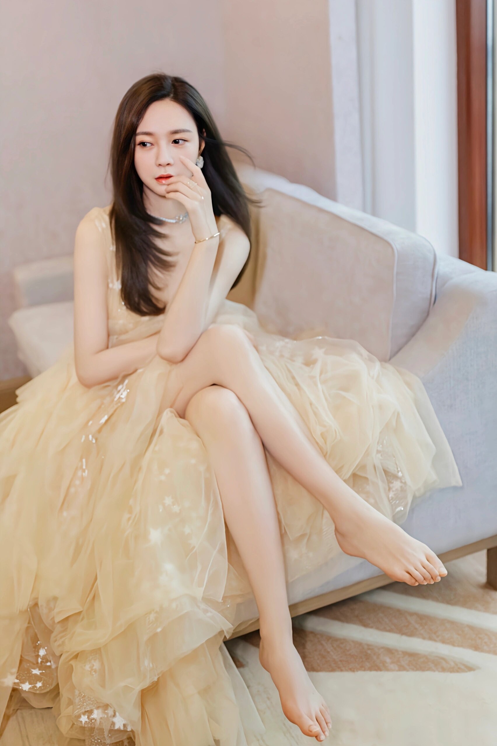 沈梦辰长相是有点青春女主的样子