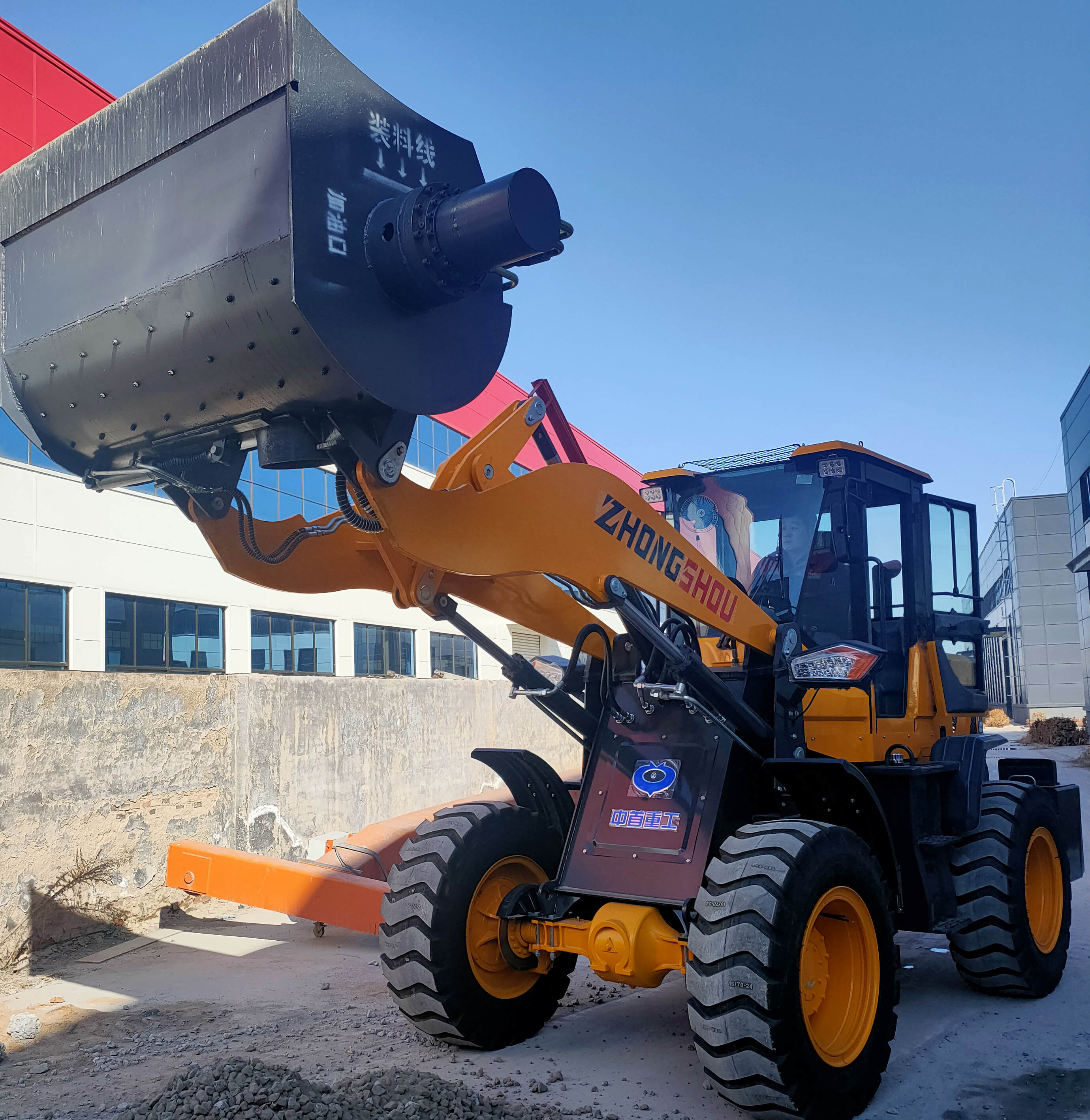 铲车改装搅拌斗装载机一机多用可根据车型大小定做