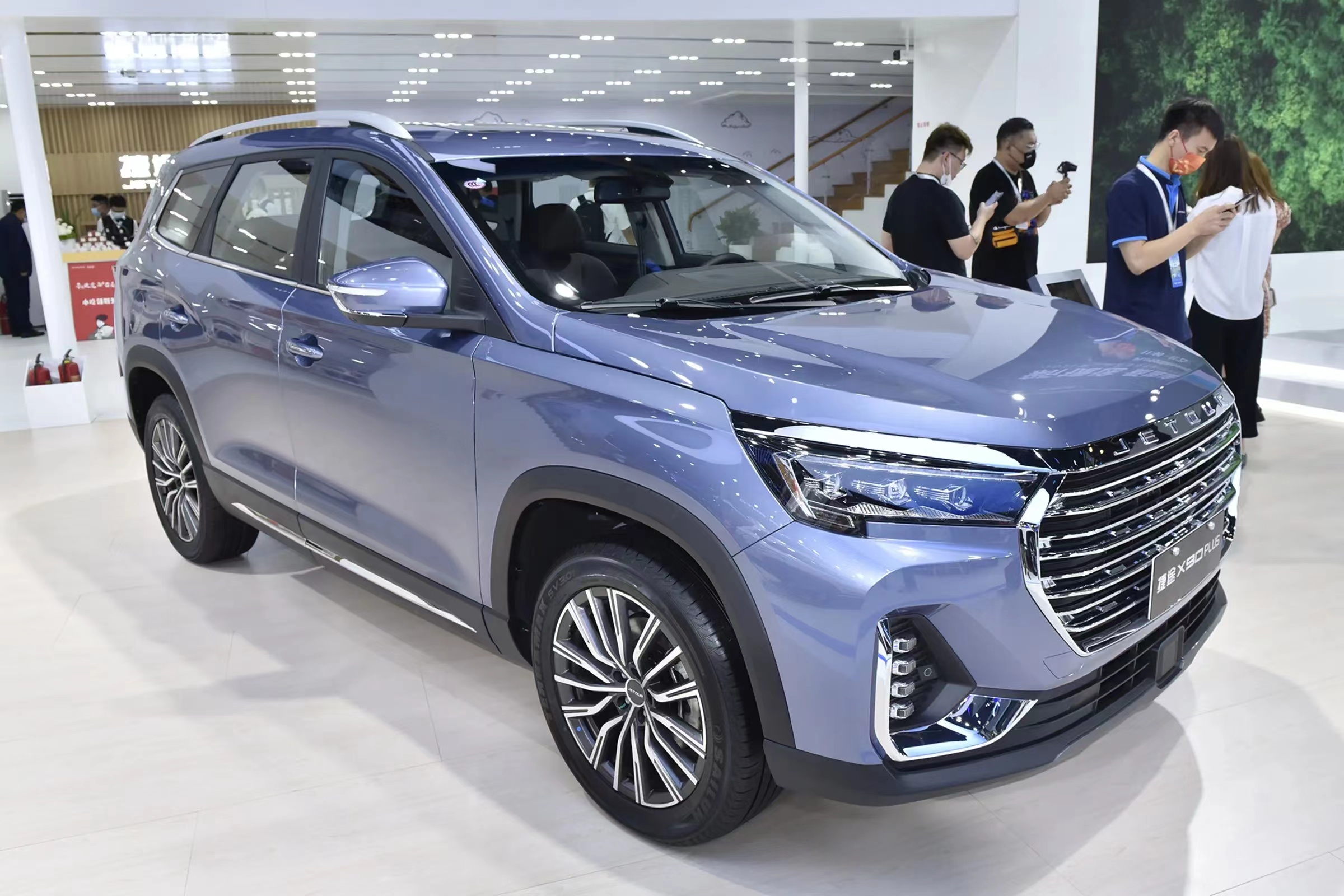 9万的良心大七座suv