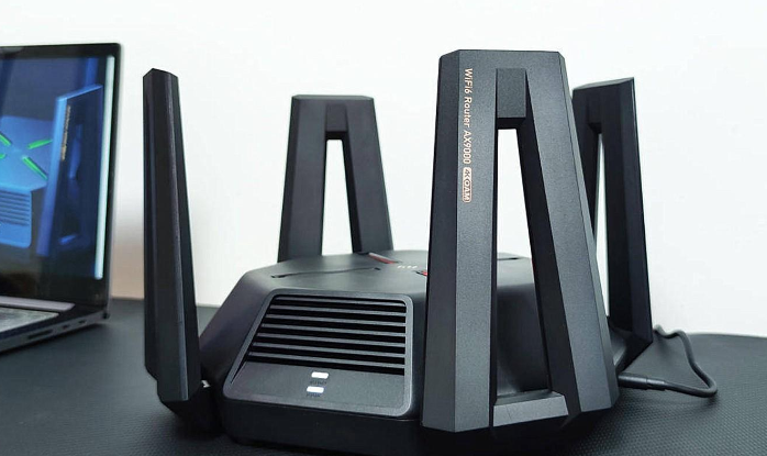 路由器什么品牌最好用?这次推荐小米ax9000与华硕rogt-ax11000