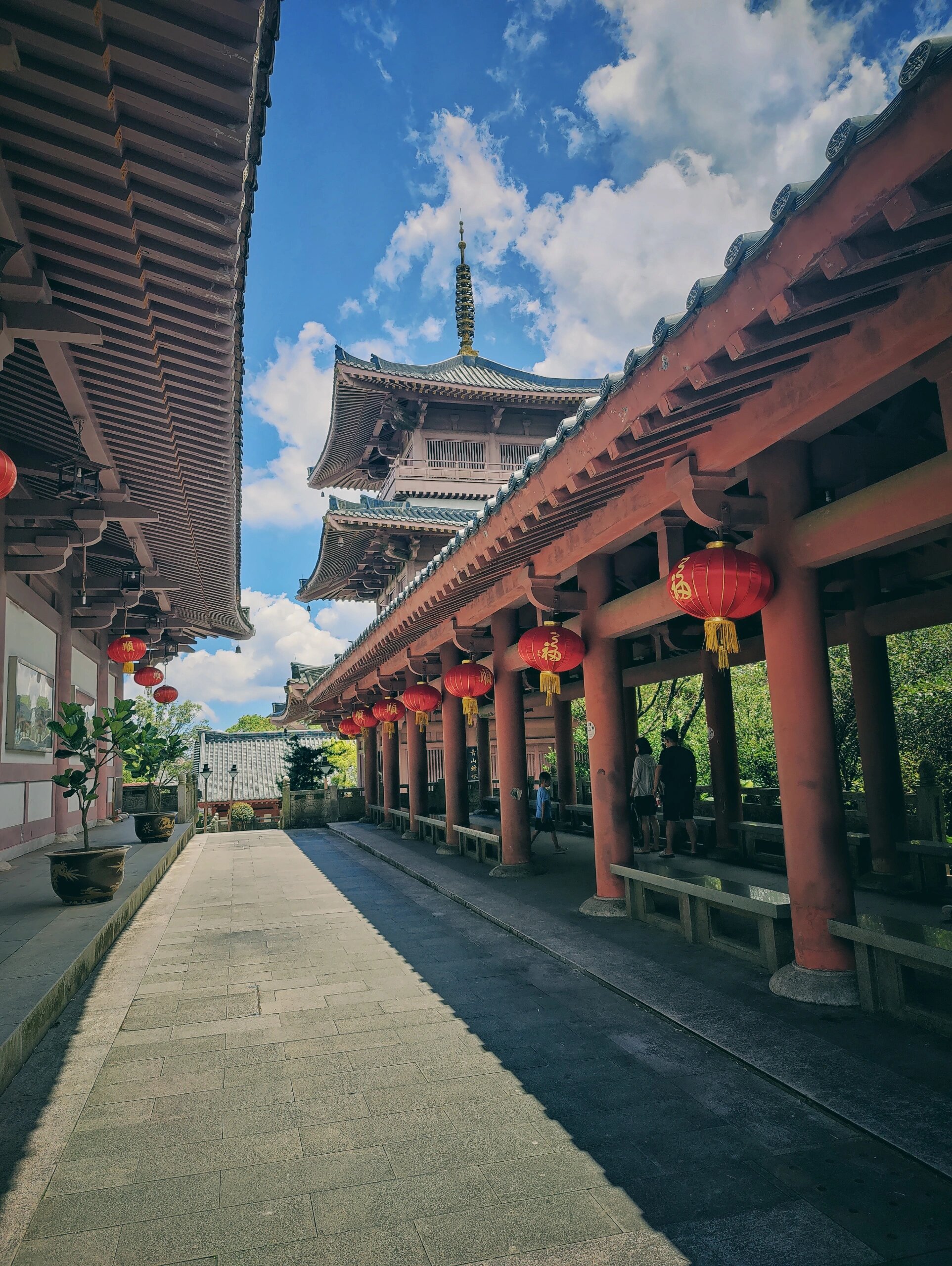 深圳大华兴寺,罕见的四面观音像,隐藏着一段鲜为人知的神秘传说