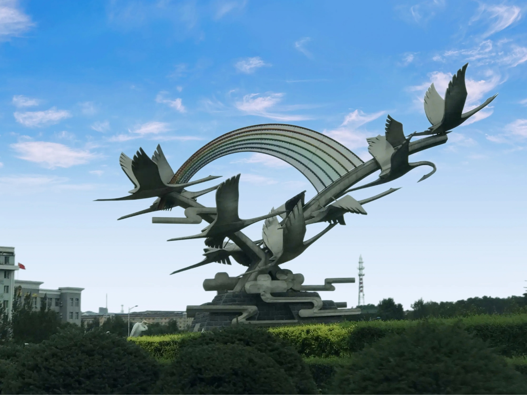 鹤岗市曾用名有鹤立岗和兴山市