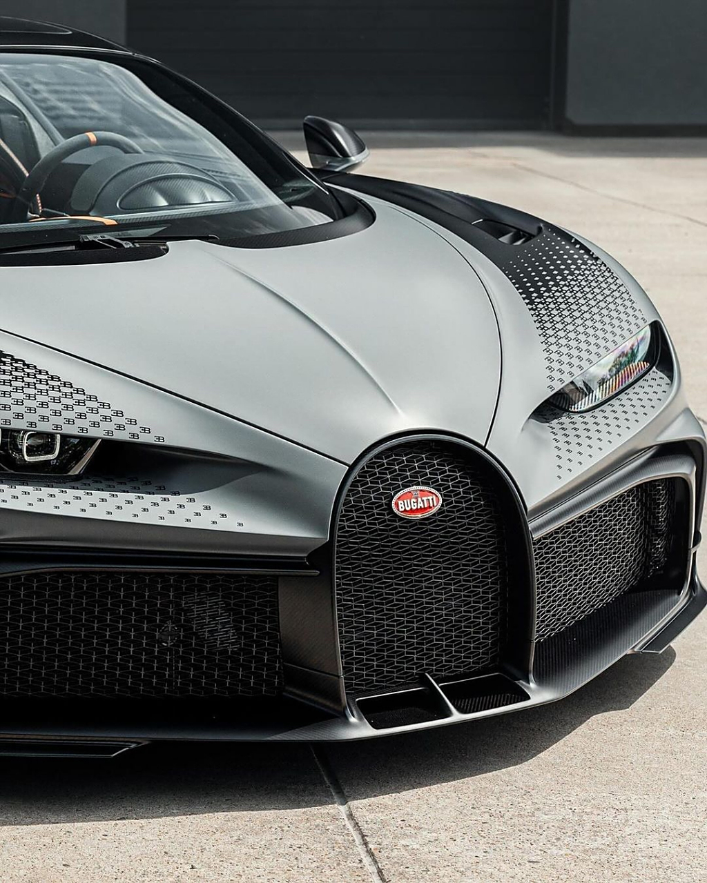 超级跑车布加迪威龙