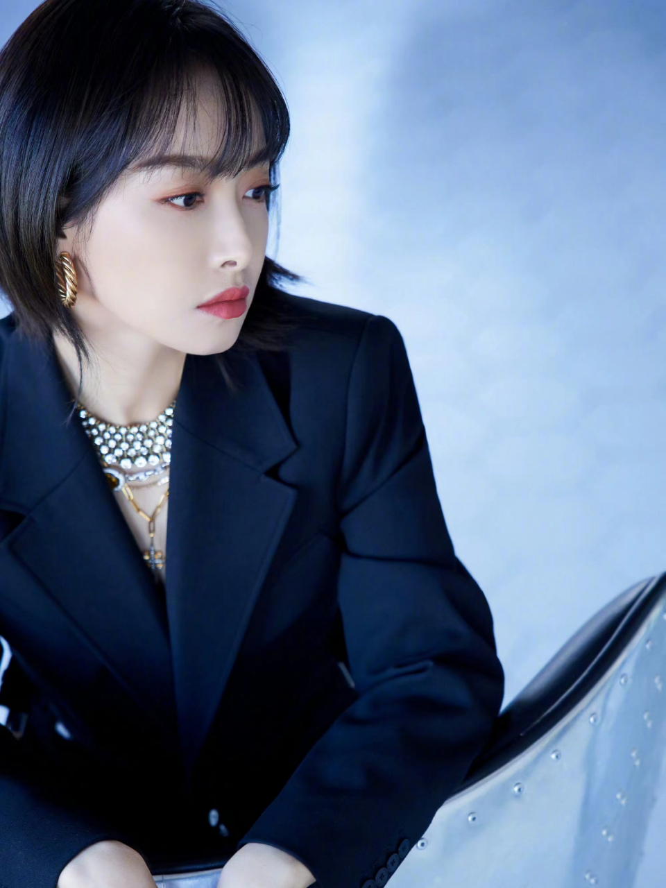 宋茜:冷艳御姐风格,性感又黑暗