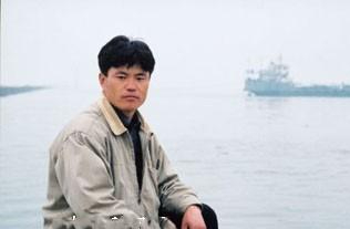 2002年南大硕士为骗取保险在飞机上纵火导致112人全部遇难