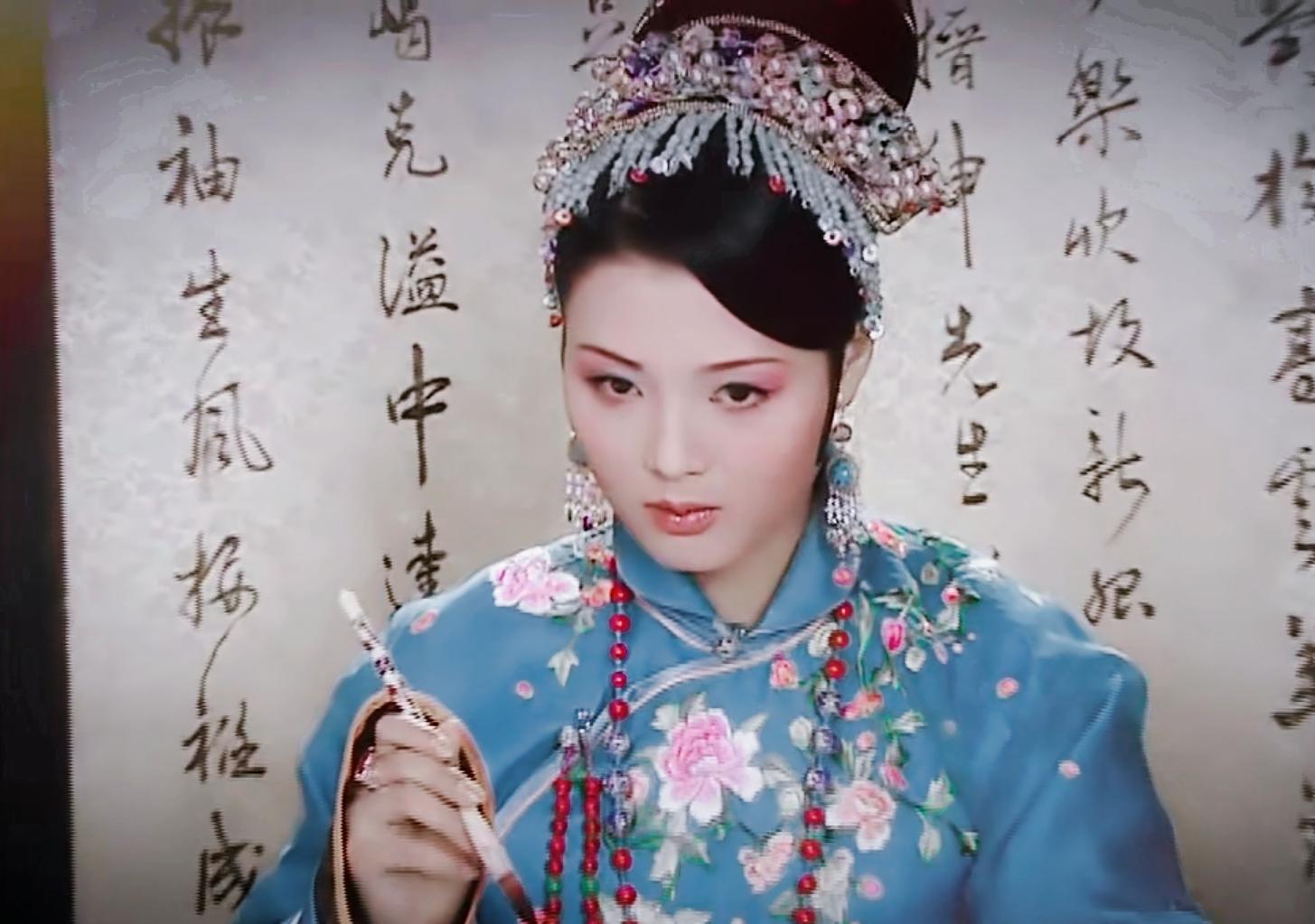 瓜尔佳氏也是清朝大姓为何没有出过皇后多次与后位擦肩而过