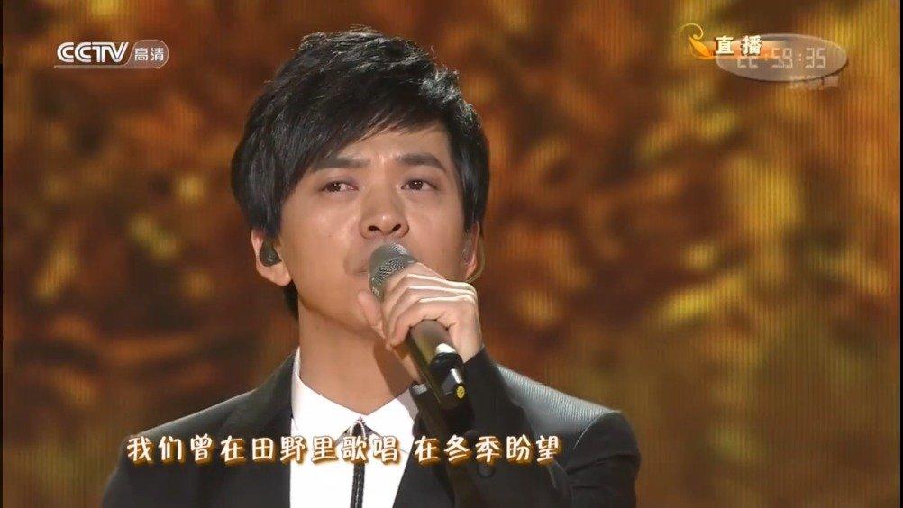 回顾李健我们听的不仅是音乐更多的是看他的睿智文化与气质