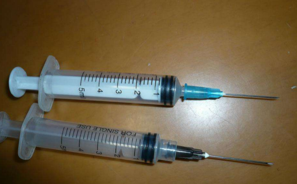 2002年女护士给医生注射不明液体致其身亡笑称我开个玩笑