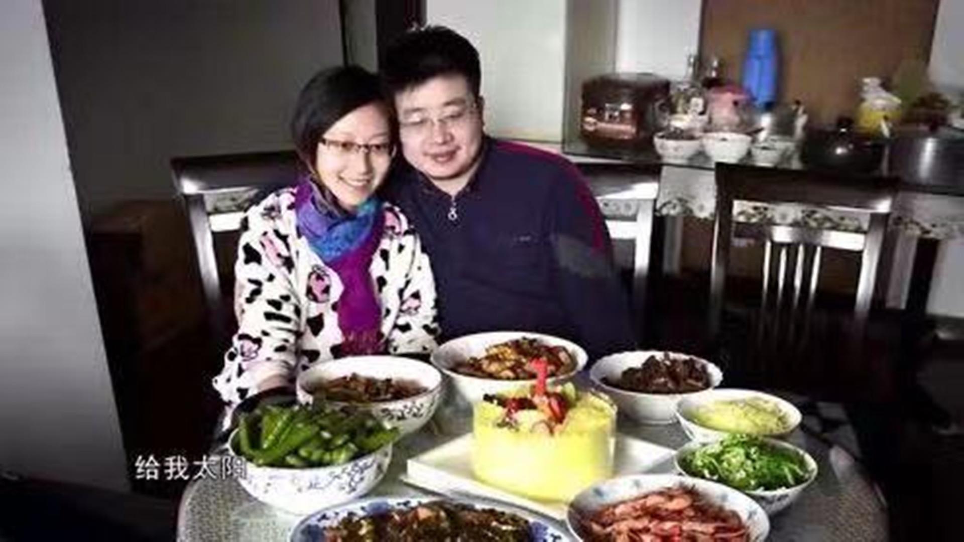 临进手术室前她握住丈夫的手,说道:"你替我告诉小笼包,妈妈真的很爱她