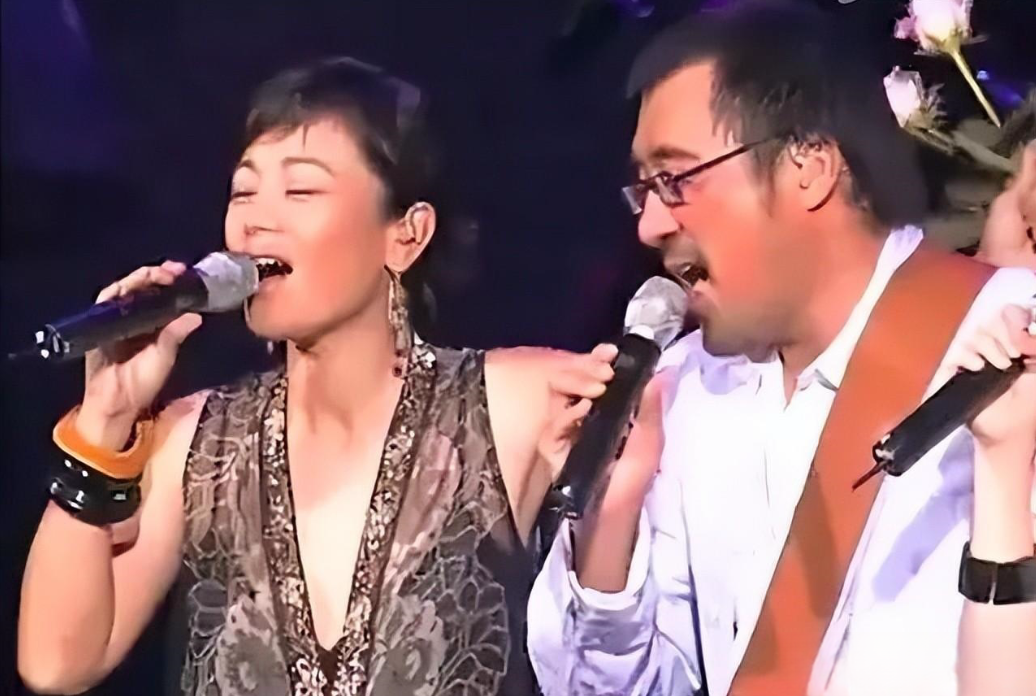 回顾李宗盛狠心抛弃发妻婚内恋上林忆莲花甲之年娶小27岁娇妻